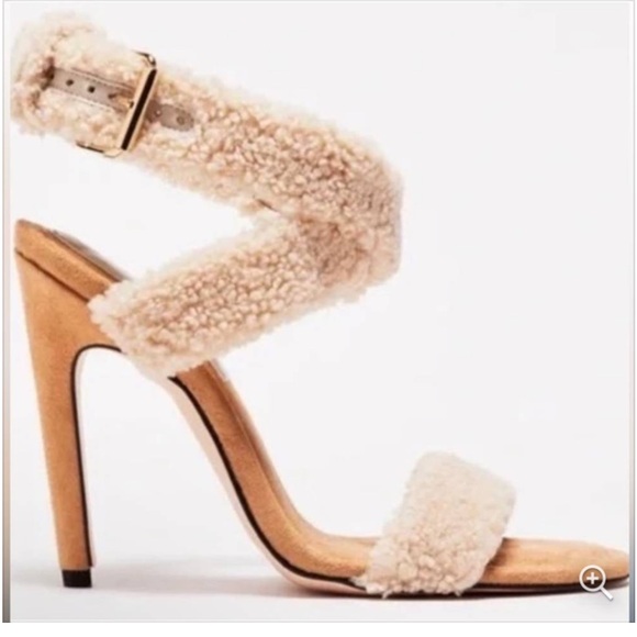 GOOD AMERICAN Sherpa Strappy Heels - Picture 2 of 13